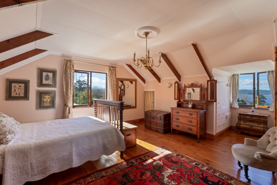 4 Bedroom Property for Sale in Belvidere Estate Western Cape